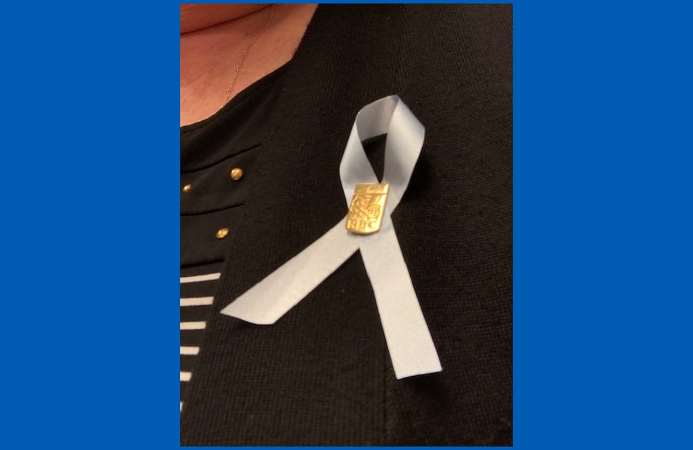 Ribbons to Honour Workers